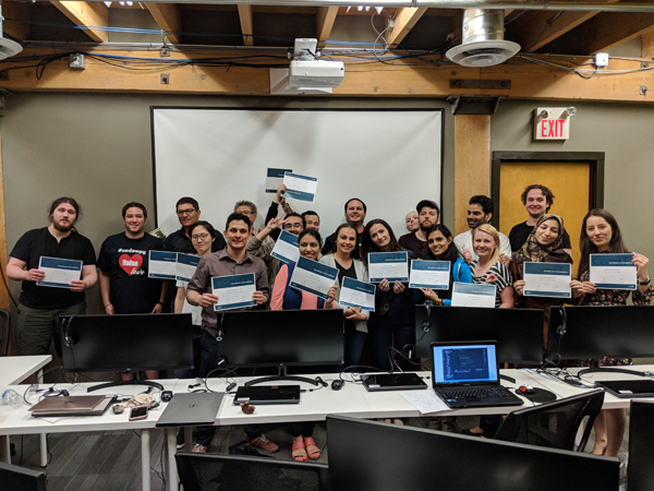 Group photo of Pablo Listingart with ComIT students